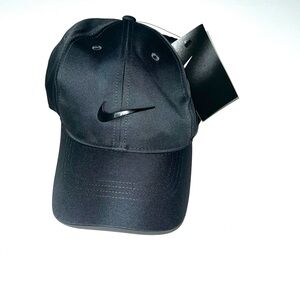 NWT Nike unisex golf cap adjustable OS
